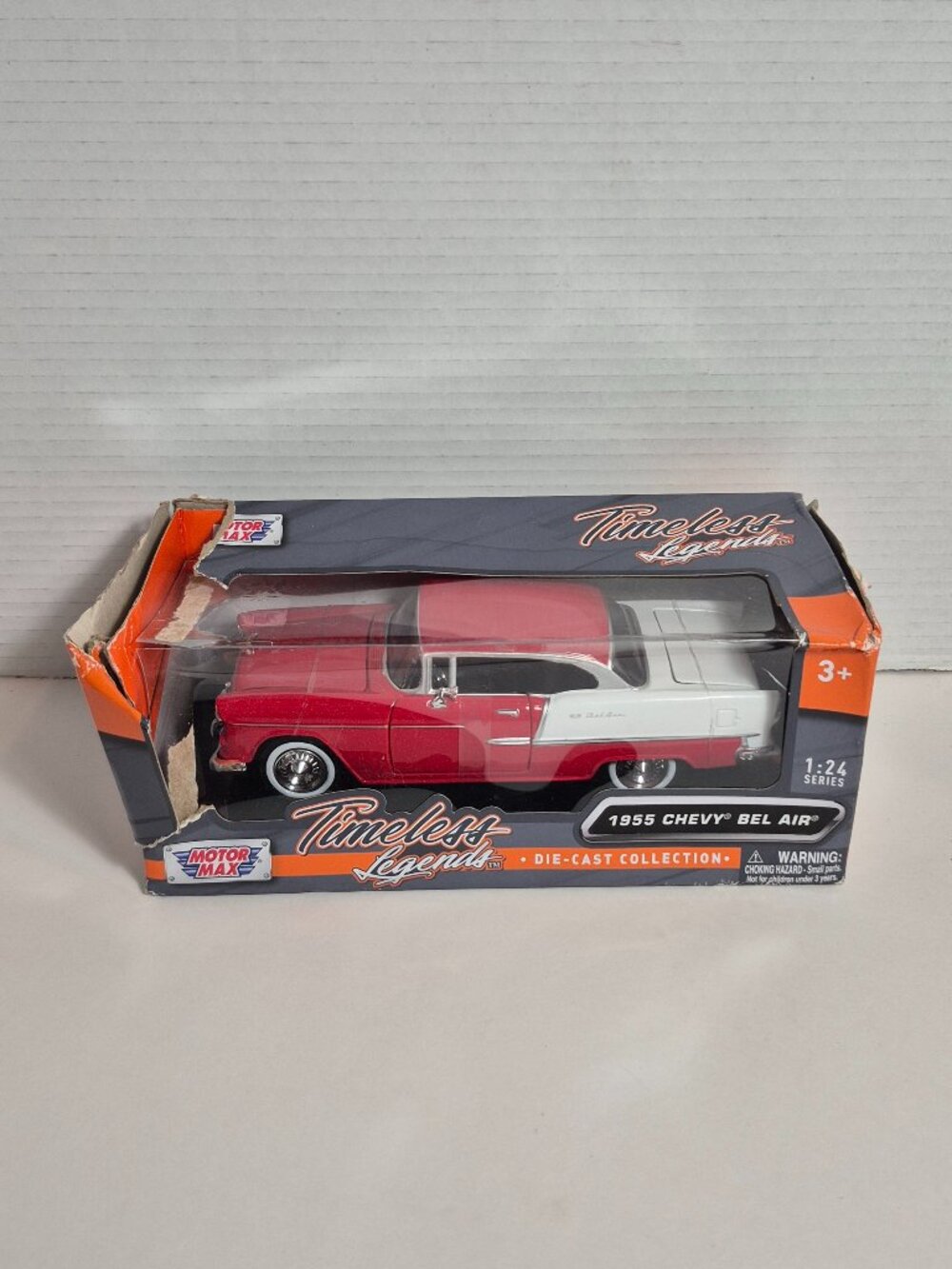 Motor Max 1955 Chevy Bel Air Red White 1/24 Diecast Vtg Car New In Box